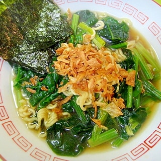 ほうれん草とフライドオニオンの醤油ラーメン